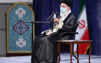 در مورد حجاب باید بسیار منطقی و به دور از احساساتِ بی مورد ورود کرد/امامان جمعه ارتباطات خود را به یک گروه خاص محدود نکنند