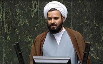 پرداخت یارانه نقدی از ابتدا خلاف قانون و دور زدن مجلس بود/ اگر دولت در جراحی اقتصادی به قانون جدید نیاز دارد، سران قوا تصویب کنند و مسئولیتش را بپذیرند 