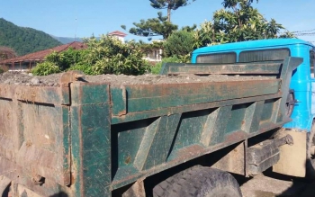 دستگیری ۱۰ نفر از برداشت کنندگان غیرمجاز شن و ماسه در فومن