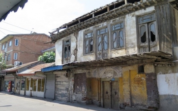 فرصت تبدیل بیستون و اُستادسرا به خیابانِ مشاهیر رشت را از دست ندهید