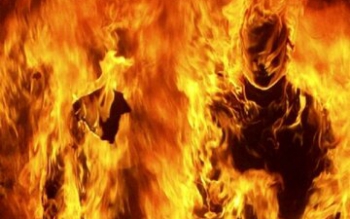  خودسوزی یک زن در یکی از شعب بانک ها / ماجرا چه بود؟
