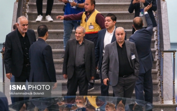 سرمربی تیم ملی فوتسال و مدیر روابط عمومی فدراسیون خداحافظی کردند