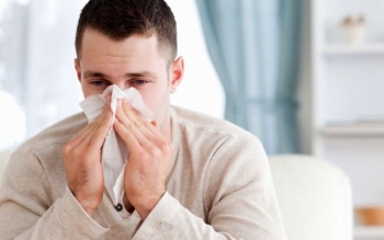 چگونه ویروس آنفولانزا و کرونا را از یکدیگر تشخیص دهیم؟ 