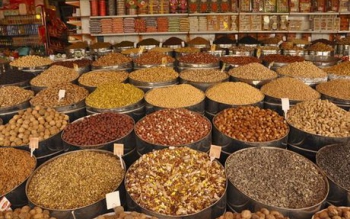 سردرگمی صادرکنندگان خشکبار در ورود ارز/ درخواست حذف نیم درصد عوارض صادراتی