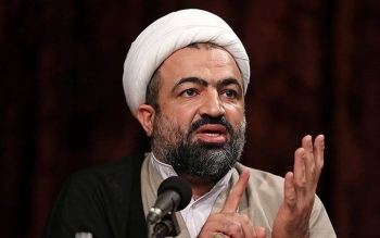 حمید رسایی خواستار توقیف اموال علی کریمی شد