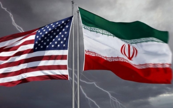 توافق برای انتقال منابع ارزی آزادشده ایران به یک کشور همسایه