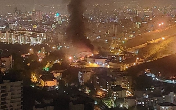  اراذل و اوباش، انبار لباس زندان اوین را به آتش کشیدند/دادستان تهران:در زندان آرامش برقرار است