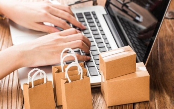 وعده وزیر اقتصاد برای جبران خسارت کسب و کارهای اینترنتی