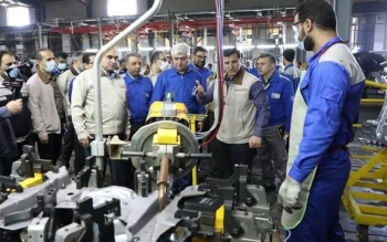 ۳ مافیای بزرگ در کشور وجود دارد/ مافیای خودروسازی هر دولتی را در شکم خود حذف می کند 