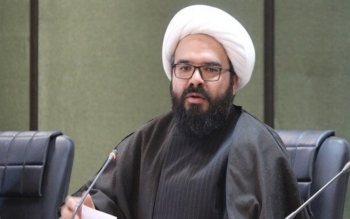 ماجرای کتک خوردن یک نماینده مجلس از جوانان معترض؛ حق‌ ماست، باید سیلی بخوریم