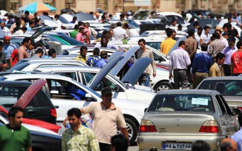 تداوم افزایش قیمت خودرو تا پایان سال/ با تورم ۴۰ درصدی نباید انتظار بازار باثبات را داشت