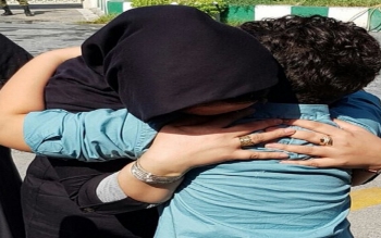 پلـیس مادر و پسر را بعد از ۲۹ سال به هم رساند