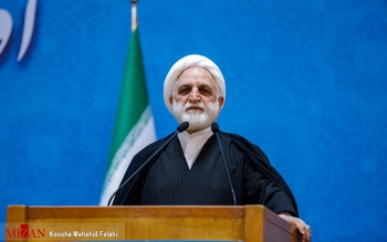 انتخاب هر یک از حدود ۴ گانه محاربه با قاضی است