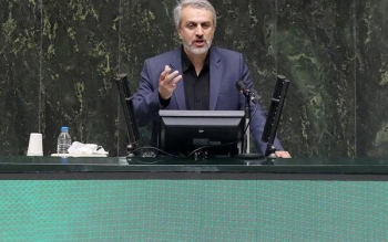 وزیر صمت؛ بازار خودرو را از آشفتگی های ارزی نجات می دهیم
