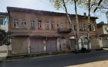 شناسایی بیش از ۶۰۰ بنای تاریخی در شهرهای رشت،املش و لاهیجان