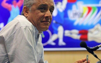 این گزارشگر فوتبال ۴۰ سال تجربه دارد