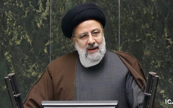 قیمت طلا و ارز کاهشی می‌شود/شاهد رشد اقتصادی هستیم/وعده دولت برای ایجاد یک میلیون اشتغال محقق شده است