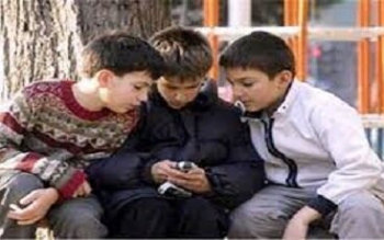  دانش آموزان چگونه از اورژانس اجتماعی کمک بخواهند؟