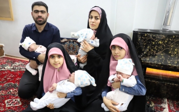 زندگی مرد پاکبان و همسرش با ۶ بچه در خانه ۴۰ متری/جواب سونوگرافی شگفت زده مان کرد