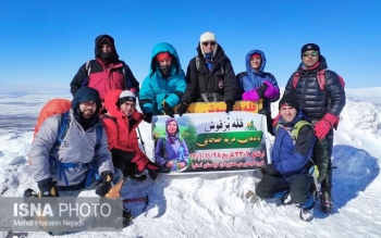 صعود به قله بزقوش سراب توسط کوهنوردان آستارایی