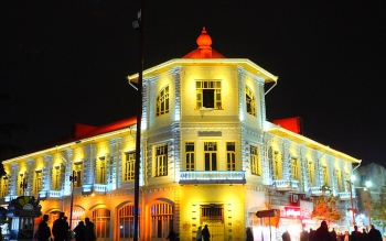 مرمت هتلِ تاریخی «ایران» در رشت آغاز  شد
