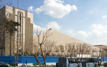  تجمع جمعی از بازنشستگان مقابل مجلس