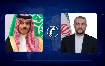 گفتگوی تلفنی وزرای خارجه ایران و عربستان/ مقدمات بازگشایی سفارتخانه‌ها فراهم می‌شود