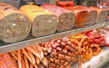 مصرف سوسیس و ژامبون احتمال ابتلا به سرطان را بیشتر می کند