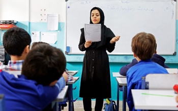 بهترین معلمان را به مدارس دولتی می‌فرستیم