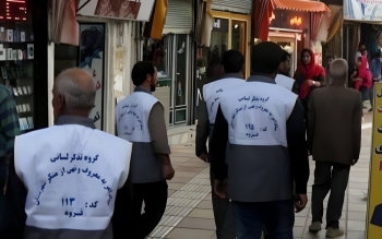 اولین «گروه تذکر لسانی» مردانه به «خیابان‌ها» آمدند