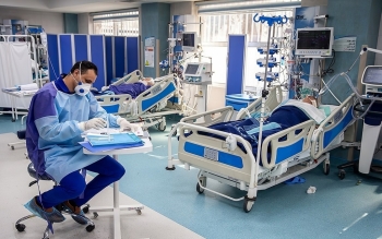 هشت مجروح حمله تروریستی کرمان همچنان بستری هستند