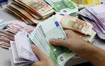 آخرین قیمت ربع سکه، دلار، یورو و درهم در مرکز مبادله
