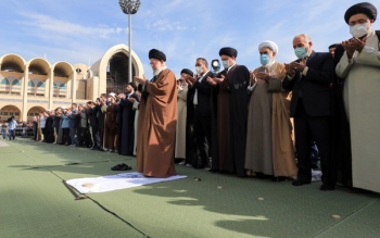 مسئولان بر حل مسائل اصلی کشور تمرکز کنند/ حل مشکلات بزرگ با اراده قوی