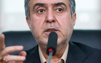 سخنگوی بیمه مرکزی به علت درخواست استیضاح وزیر صمت برکنار شد