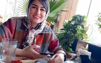 قلب آذین حسین دخت پزشک گیلانی در جوانی ایستاد