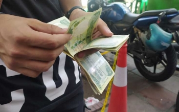 قیمت دلار امروز ۱۶ اردیبهشت ۱۴۰۲