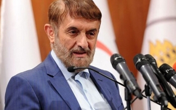 ۱۹.۷ میلیون ایرانی از امکانات اولیه زندگی مانند مسکن، اشتغال، سلامت، خوراک و پوشاک محروم هستند