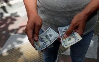 قیمت دلار در مسیر کانال ۴۶ هزار تومانی قرار گرفت