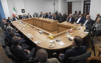 خوب است همه فهمیدند راه اصلاح کشور از تعامل با جهان و روابط با همسایگان می گذرد، نه با دعوا و نزاع و شعار نوشتن روی موشک