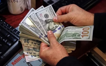 پیش بینی قیمت دلار ۵ تیر ۱۴۰۲/ اسکناس آمریکایی در کریدور ۵۰ هزار تومانی دوام نیاورد