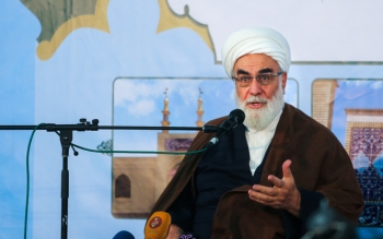 هرازگاهی تبلیغ می‌کنند رهبری مریض است/ رهبر انقلاب در سلامتی کامل هستند