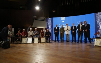 با حضور اهالی فرهنگ ایران در رشت برگزار شد؛ تجلیل از مفاخر فرهنگ و هنر 