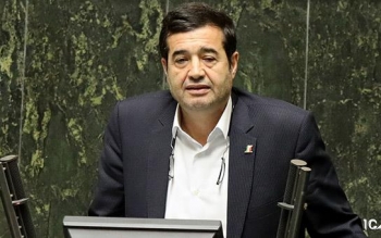 احمد دنیا مالی برای دومین بار به عنوان نماینده بندر انزلی انتخاب شد