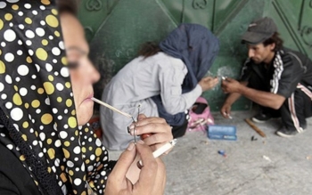  ۲۸ میلیونی شدن جمعیت زیر خط فقر، زنگ خطر حوزه سلامت اجتماعی را به صدا در آورده است / زنانه شدن آسیب های اجتماعی باید به صورت ویژه مورد توجه قرار گیرد
