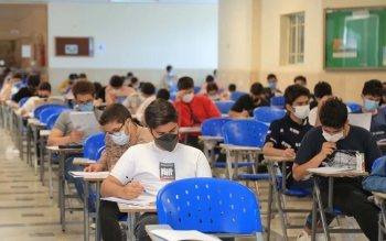 میانگین نمرات امتحانات نهایی امسال به ۱۰ رسید/تنها دانش آموز با معدل ۲۰ کشور از این مدرسه بود
