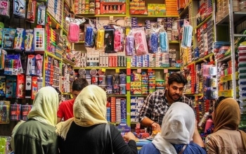 عرضه لوازم تحریر لوکس در بازار؛ از پاک‌کن‌های برقی تا کوله پشتی ۷ میلیون تومانی