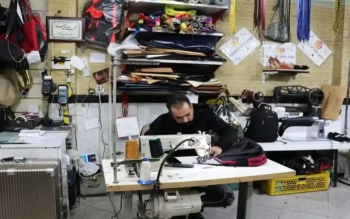 تعمیر کیف و کفش جای خرید آن را گرفت