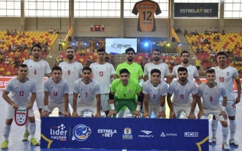 شاگردان شمسایی مالدیو را گلباران کردند