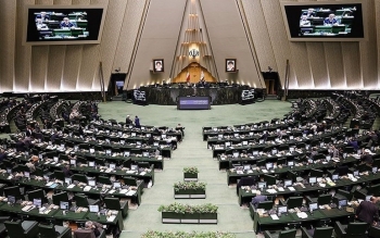 ممنوعیت استخدام رسمی از برنامه هفتم حذف شد