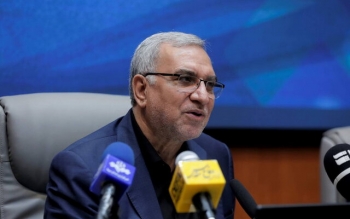 وزیر بهداشت: ۱۴ هزار نیروی پرستار تا یک ماه آینده در کشور مشغول به کار می شوند
